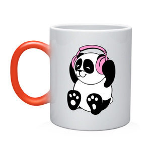 Кружка хамелеон с принтом Panda in headphones (панда в наушниках) в Петрозаводске, керамика | меняет цвет при нагревании, емкость 330 мл | Тематика изображения на принте: панда