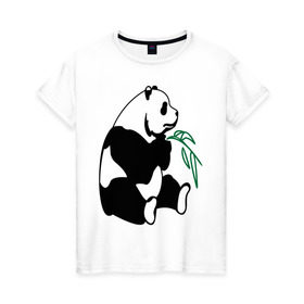 Женская футболка хлопок с принтом Панда и бамбук в Петрозаводске, 100% хлопок | прямой крой, круглый вырез горловины, длина до линии бедер, слегка спущенное плечо | бамбук | животные | панда ест бамбук | панда и бамбук