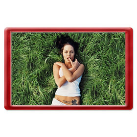 Магнит 45*70 с принтом Джоли Анджелина в Петрозаводске, Пластик | Размер: 78*52 мм; Размер печати: 70*45 | анджелина | девушка | джоли | лежит | тату