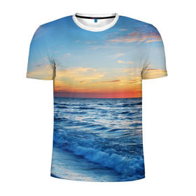 Мужская футболка 3D спортивная с принтом Море на закате в Петрозаводске, 100% полиэстер с улучшенными характеристиками | приталенный силуэт, круглая горловина, широкие плечи, сужается к линии бедра | Тематика изображения на принте: волны | закат | море | небо | облака | пейзаж | пляж