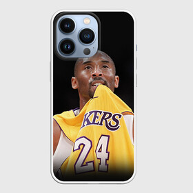 Чехол для iPhone 13 Pro с принтом Kobe Bryant в Петрозаводске,  |  | Тематика изображения на принте: kobe bryant | lakers | los angeles lakers | nba. | баскетбол | баскетболист | коби брайант | лайкерс | лос анджелес лейкерс | нба