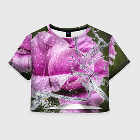 Женская футболка 3D укороченная с принтом Душа цветов в Петрозаводске, 100% полиэстер | круглая горловина, длина футболки до линии талии, рукава с отворотами | бабочка | букет | вода | девушки | душа | красота | прелесть | роза | розы | цветы