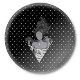 Значок с принтом Молчаливая душа в Петрозаводске,  металл | круглая форма, металлическая застежка в виде булавки | geometry | girl | hipster | silence | soul | triangle | women | геометрия | девочка | девушка | душа | женщина | молчание | треугольник | хипстер