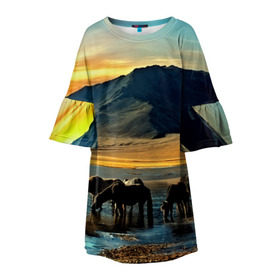 Детское платье 3D с принтом Лошади в Петрозаводске, 100% полиэстер | прямой силуэт, чуть расширенный к низу. Круглая горловина, на рукавах — воланы | 3d | берег | вода | горы | животное | закат | лошади | небо | прикольные | природа | река | солнце | яркие