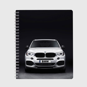 Тетрадь с принтом BMW X5 в Петрозаводске, 100% бумага | 48 листов, плотность листов — 60 г/м2, плотность картонной обложки — 250 г/м2. Листы скреплены сбоку удобной пружинной спиралью. Уголки страниц и обложки скругленные. Цвет линий — светло-серый
 | Тематика изображения на принте: bmw | x3 x4 x5 x6 x7 x8 | авто | автомобиль | блатная | бмв | бумер | бэха | иномарка | концерн | красивая | крутая | марка немецкая | машина | пацанский таз | прикольная | тачила | тачка