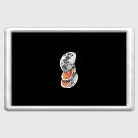 Магнит 45*70 с принтом Луна дольками в Петрозаводске, Пластик | Размер: 78*52 мм; Размер печати: 70*45 | Тематика изображения на принте: апельсин | грейпфрут | ломтики | цитрус