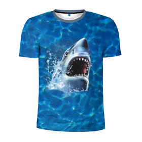 Мужская футболка 3D спортивная с принтом Пасть акулы в Петрозаводске, 100% полиэстер с улучшенными характеристиками | приталенный силуэт, круглая горловина, широкие плечи, сужается к линии бедра | акула | атака | белая | брызги | вода | волны | зубы | капли | море | океан | опасность | синяя | челюсти | эффект