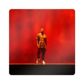 Магнит виниловый Квадрат с принтом Kanye West Red On Stage в Петрозаводске, полимерный материал с магнитным слоем | размер 9*9 см, закругленные углы | 
