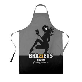 Фартук 3D с принтом Brazzers team Casting-producer в Петрозаводске, 100% полиэстер | общий размер — 65 х 85 см, ширина нагрудника — 26 см, горловина — 53 см, длина завязок — 54 см, общий обхват в поясе — 173 см. Принт на завязках и на горловине наносится с двух сторон, на основной части фартука — только с внешней стороны | adults | brazzers | butterflies | casting | girl | inscription | logo | movies | producer | silhouette | studio | team | бабочки | братья | девушка | кастинг | логотип | надпись | продюсер | силуэт | студия | фильмы