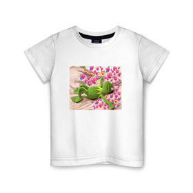 Детская футболка хлопок с принтом Кермит и сердечки в Петрозаводске, 100% хлопок | круглый вырез горловины, полуприлегающий силуэт, длина до линии бедер | интернет мем | кермит | любовь | мем | персонаж | прикол | сердечки | сердца | улица сезам
