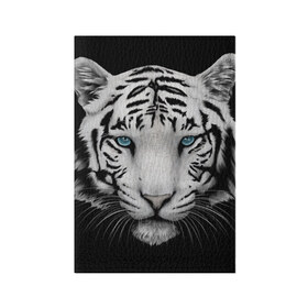 Обложка для паспорта матовая кожа с принтом Белый тигр в Петрозаводске, натуральная матовая кожа | размер 19,3 х 13,7 см; прозрачные пластиковые крепления | белый тигр | крупный тигр | крупным планом | с голубыми глазами | тигры