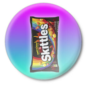 Значок с принтом Skittles | Черный в Петрозаводске,  металл | круглая форма, металлическая застежка в виде булавки | black | skittles | sweet heat | градиент | зеленый | радуга | розовый | синий | скитлс | черный