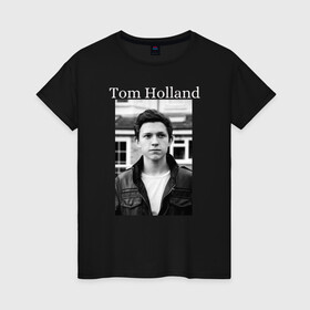 Женская футболка хлопок с принтом Tom Holland в Петрозаводске, 100% хлопок | прямой крой, круглый вырез горловины, длина до линии бедер, слегка спущенное плечо | tom holland | актер | известная личность | мужчина | том холланд | черно белое