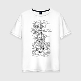 Женская футболка хлопок Oversize с принтом Тигр на фоне солнца в Петрозаводске, 100% хлопок | свободный крой, круглый ворот, спущенный рукав, длина до линии бедер
 | clouds | jungle | lake | stone | sun | tattoo | tiger | джунгли | камень | облака | озеро | солнце | татуировка | тигр