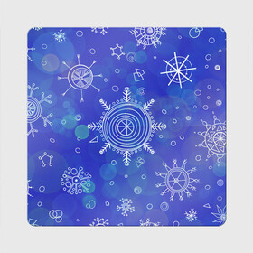 Магнит виниловый Квадрат с принтом Белые простые снежинки на синем фоне в Петрозаводске, полимерный материал с магнитным слоем | размер 9*9 см, закругленные углы | Тематика изображения на принте: белые снежинки | зимний | зимний паттерн | новогодний | паттерн со снежинками | светящееся снежинки | синий фон | снегопад | снегопад на синем фоне | снежинки | снежинки карандашом