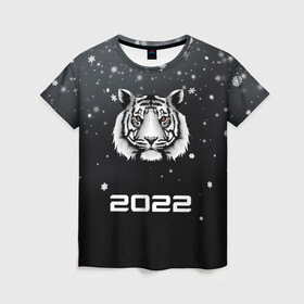 Женская футболка 3D с принтом Новогодний тигр символ 2022. в Петрозаводске, 100% полиэфир ( синтетическое хлопкоподобное полотно) | прямой крой, круглый вырез горловины, длина до линии бедер | 2022 | merry christmas | год тигра | зима близко | нг | новогодний | новогодний тигр | новогодняя символика | новый год | новый год 2022 | рождество | символ 2022 года | снег | снежинки | тигр
