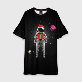 Детское платье 3D с принтом Астронавт с подарком / Astronaut and Gift в Петрозаводске, 100% полиэстер | прямой силуэт, чуть расширенный к низу. Круглая горловина, на рукавах — воланы | Тематика изображения на принте: space | астронавт | дед мороз | звезда | космонавт | космос | новый год | планета | подарок | рождество | санта